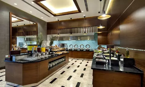 هتل هیلتون گاردن این بایراکلی ازمیر هتل هیلتون گاردن این بایراکلی ازمیر